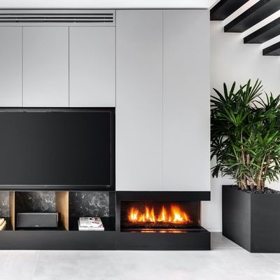 Ortal: Corner Right Side RS 44H Gas Fireplace