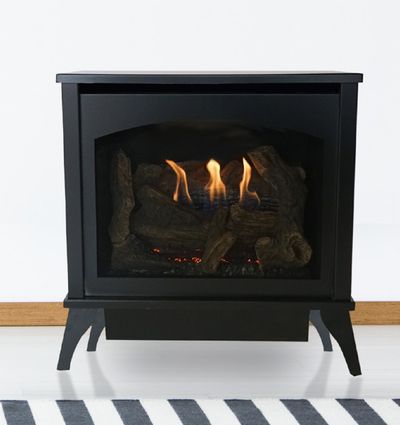 White Mountain Hearth: Vent-Free Small Spirit Steel Stove (IP)